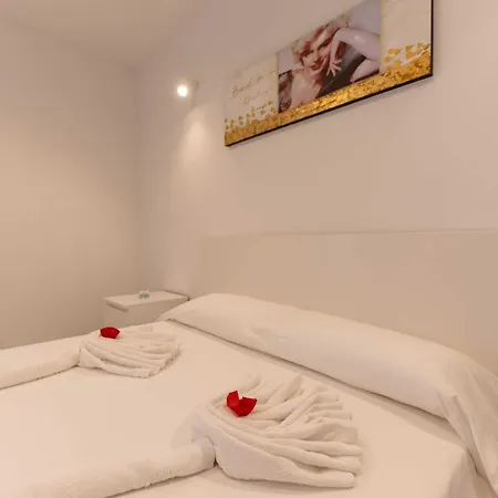 Acogedor Con Piscina En Tenerife Aparthotel Icor