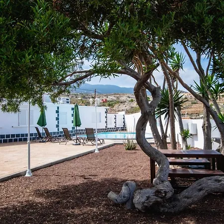 Apartmanhotel Acogedor Con Piscina En Tenerife Icor